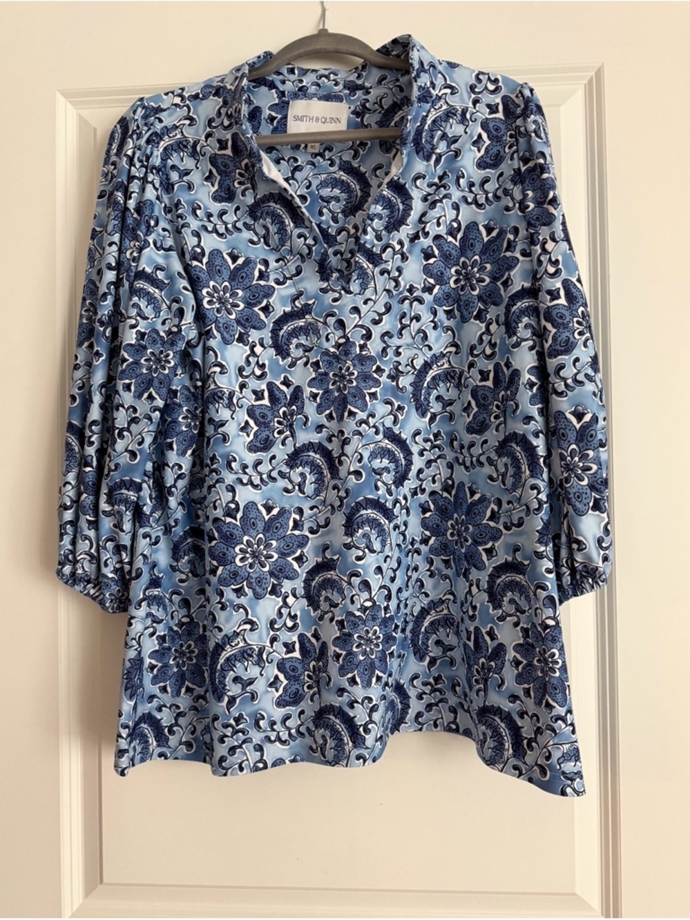 Smith & Quinn Light Blue Floral V-Neck Blouse